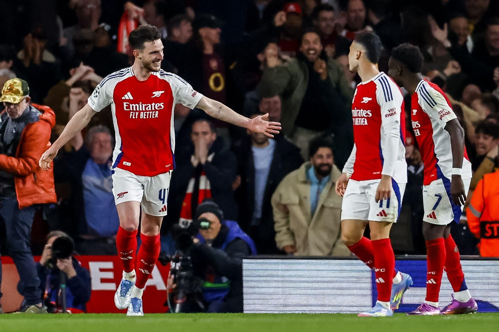 Las mejores fotos del Arsenal - Real Madrid