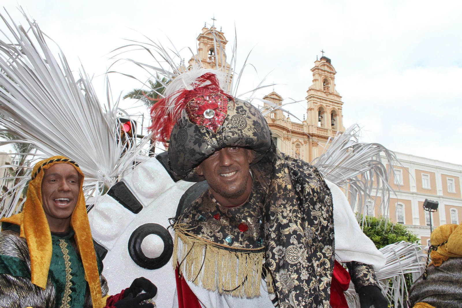Cabalgata de los Reyes Magos 2018: Melchor, Gaspar y Baltazar adelantan su salida para llenar de ilusión las calles de Huelva