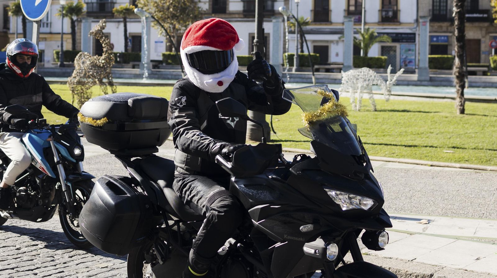 CARAVANA MOTERA NAVIDAD 2024 14.JPG