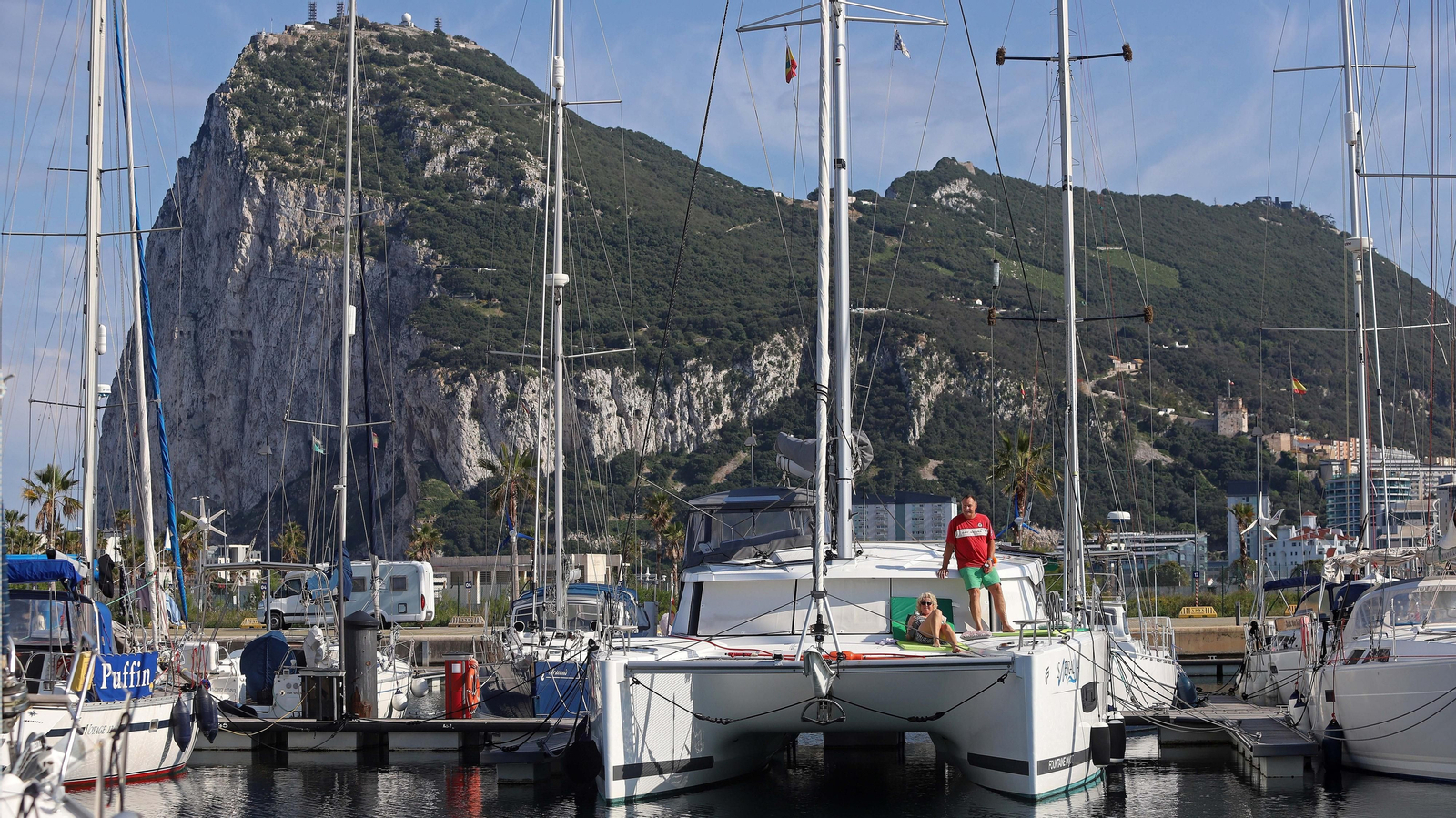 Confinados en el Puerto Deportivo de Alcaidesa Marina en La Línea
