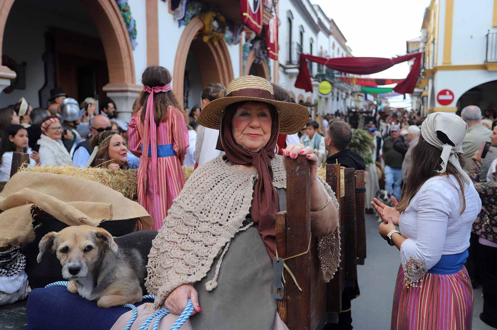 Imágenes del gran ambiente en la Feria Medieval de Palos de la Frontera, Huelva