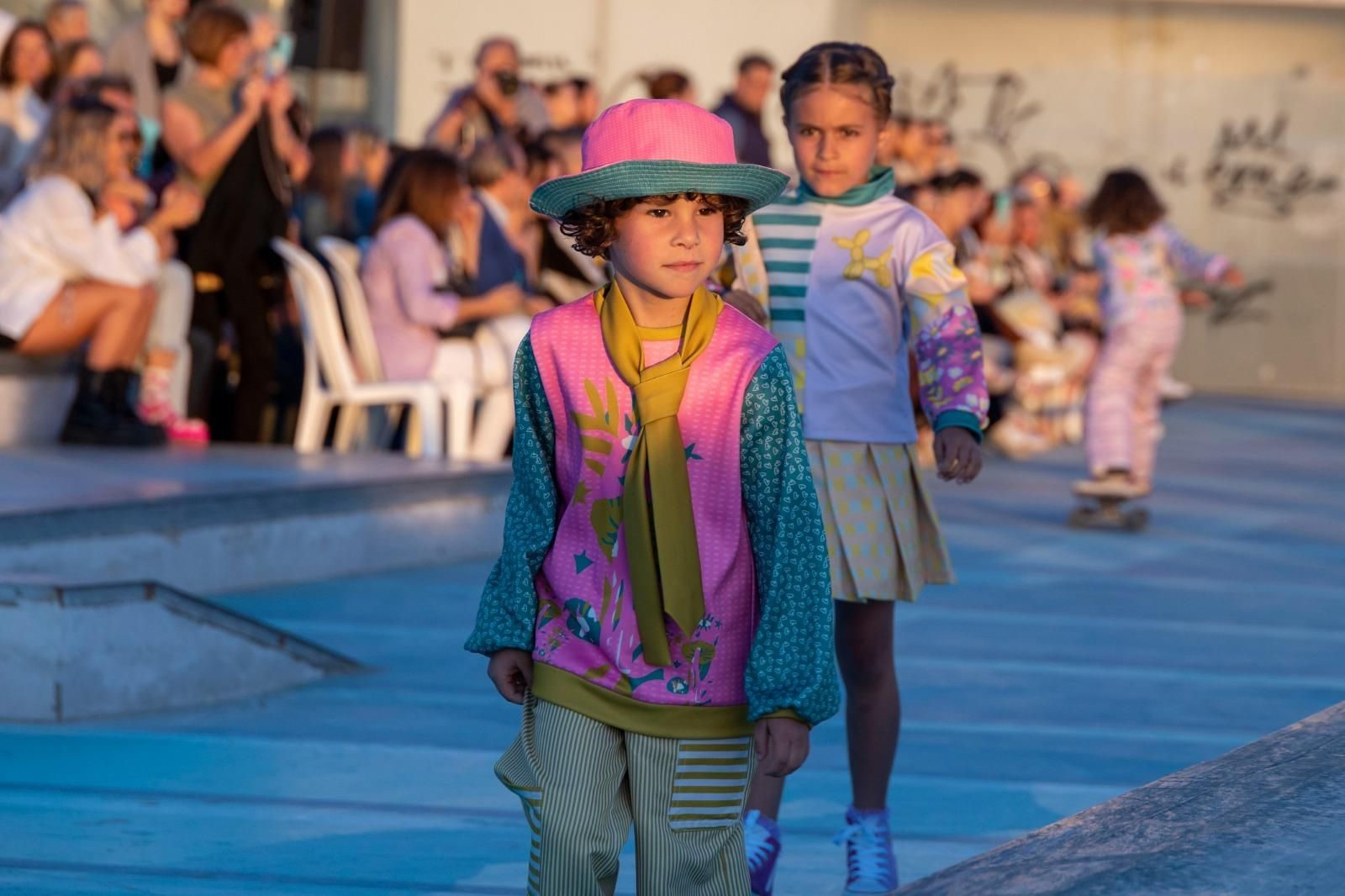 Imágenes  del LUX Fashion Show de la Escuela de Arte de Cádiz