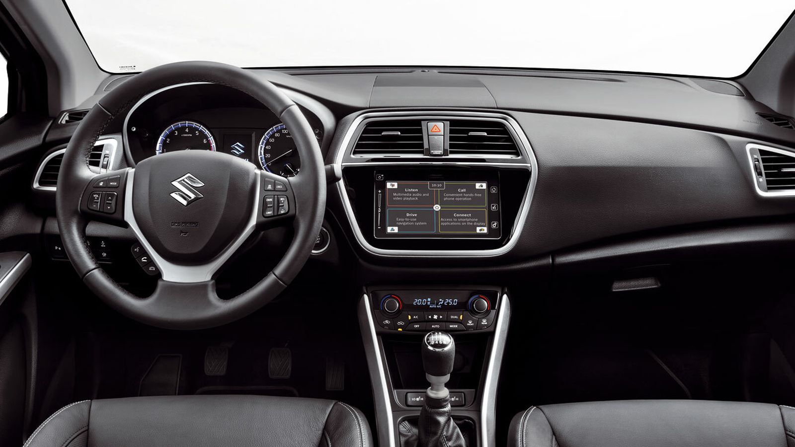 Interior del nuevo Suzuki S-Cross.