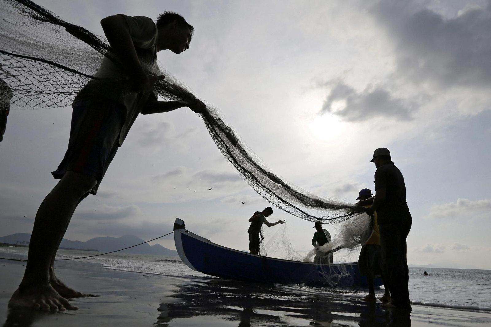 Pescadores en Aceh, Indonesia. Pescadores en Aceh, Indonesia.