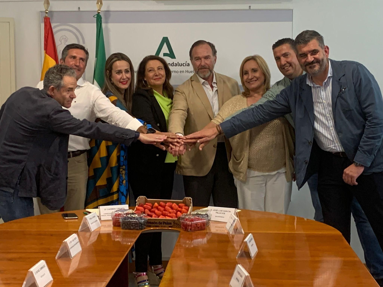 Alianza en defensa de los frutos rojos de Huelva.