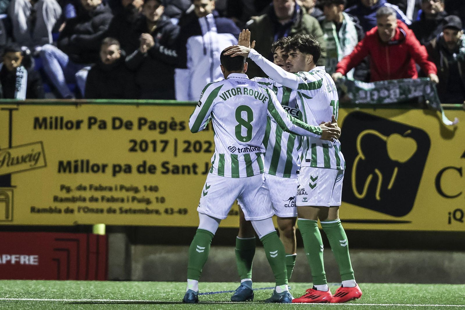 Las fotos del Sant Andreu - Betis de Copa del Rey