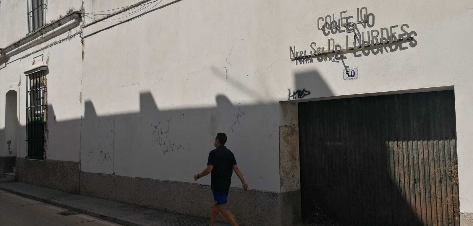 Antiguo colegio de Olmo, en la calle Real de Puerto Real