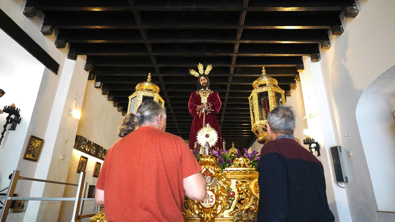 Fotos: El Medinaceli, Señor de Algeciras, preparado para bendecir las calles de la ciudad otro Martes Santo