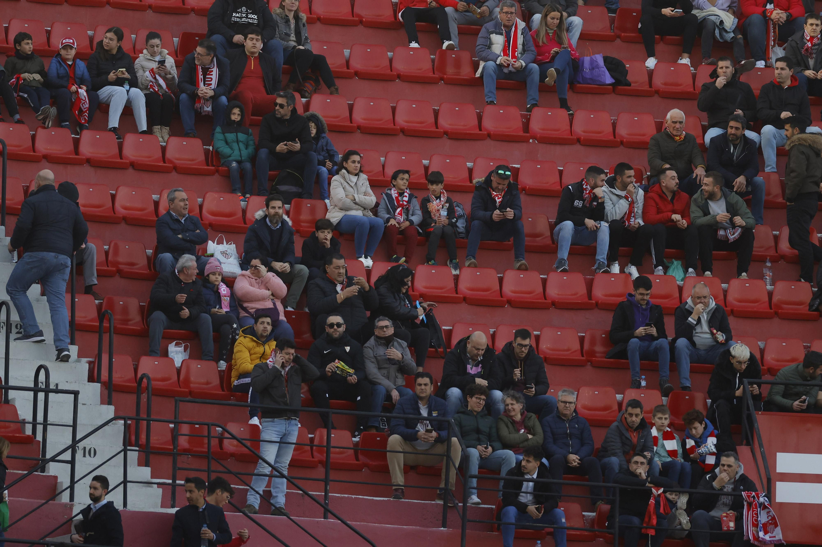 Búscate en las fotos del Sevilla-Mallorca