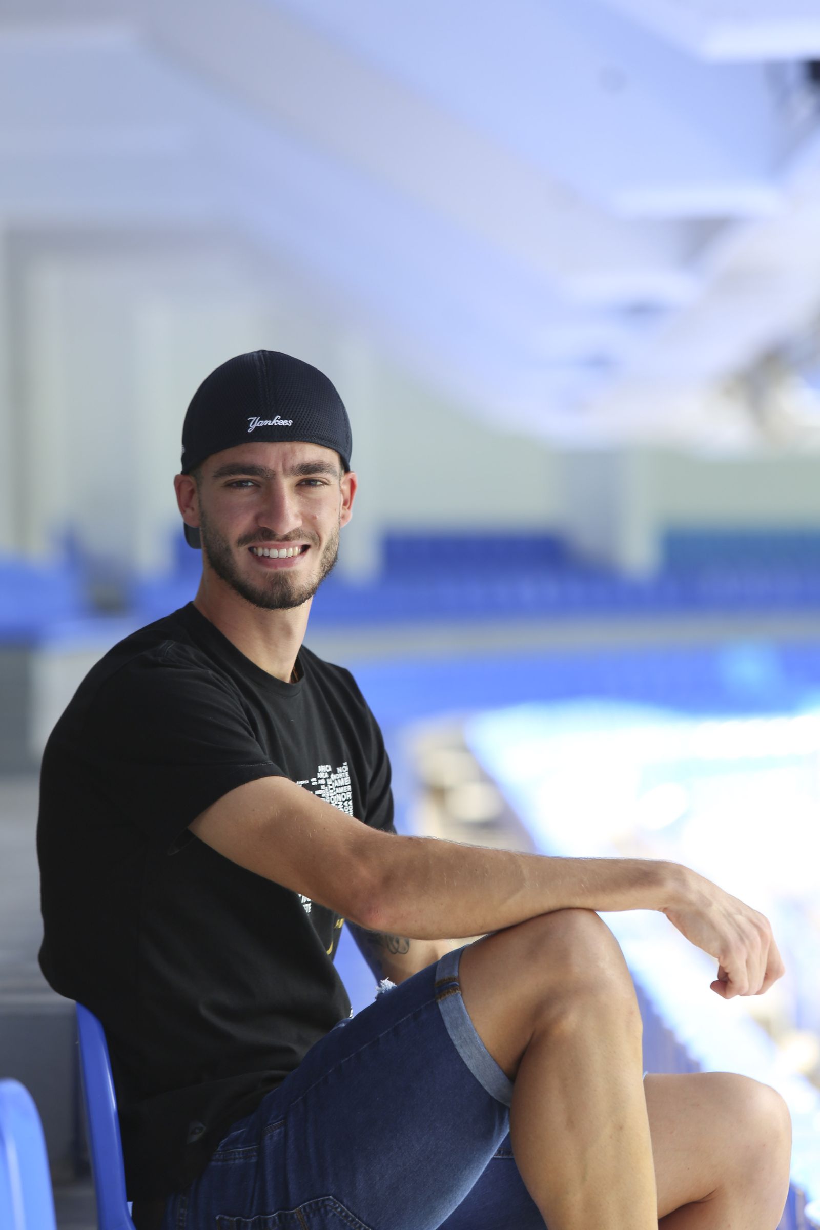 Las fotos de la entrevista a Mikel Villanueva