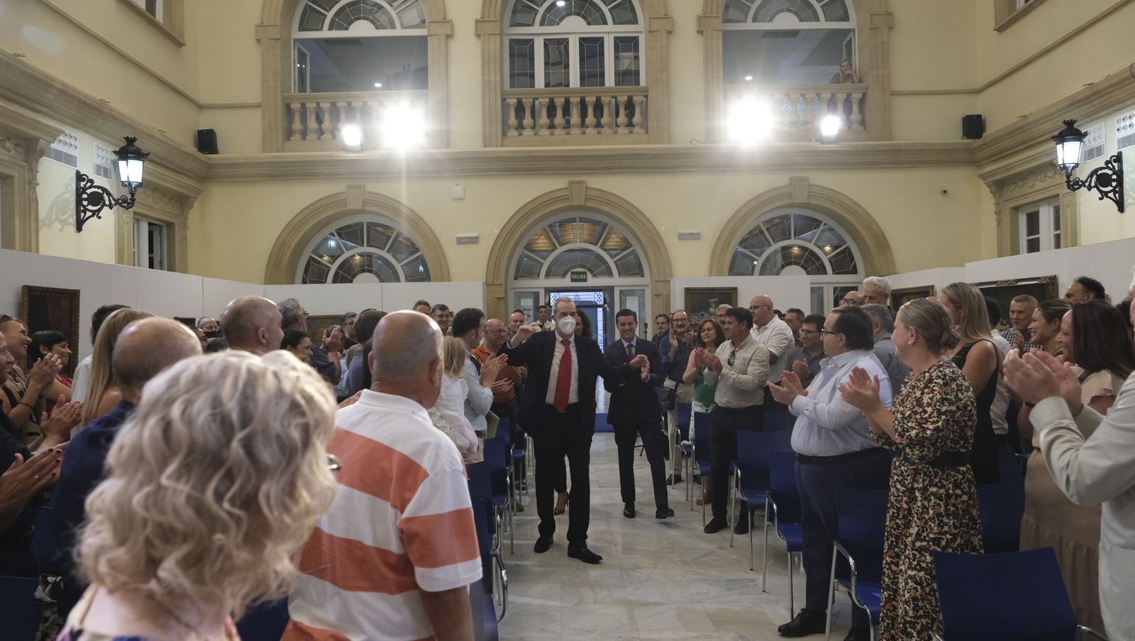 Imágenes de la entrega del Escudo de Oro de la Diputación de Almería a Ambrosio Sánchez