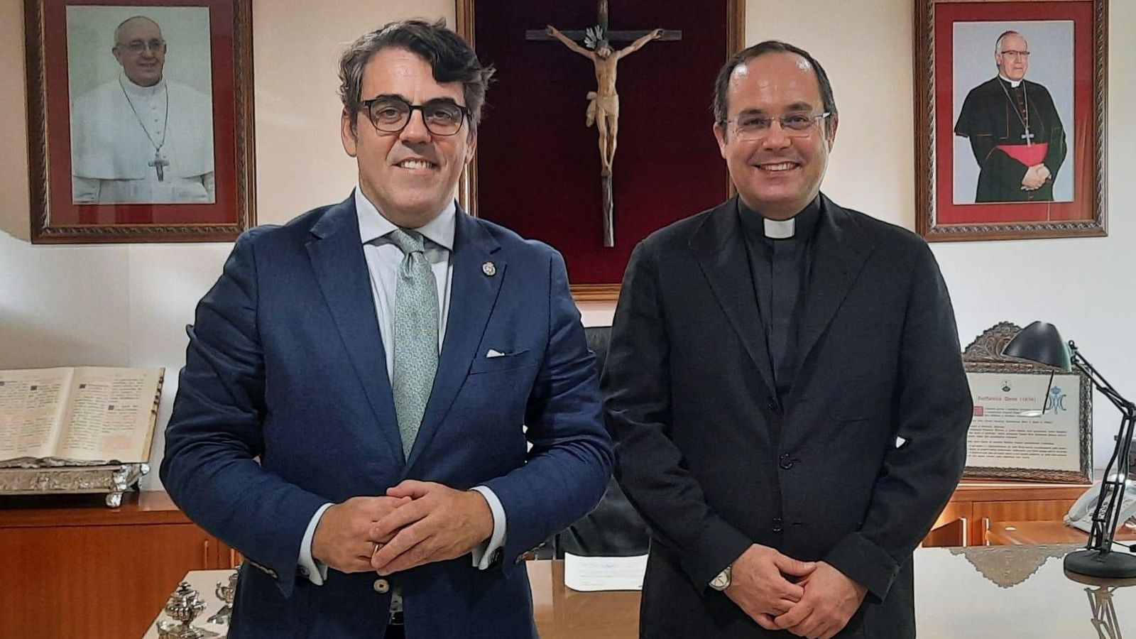 Renovación de la beca entre ambas partes