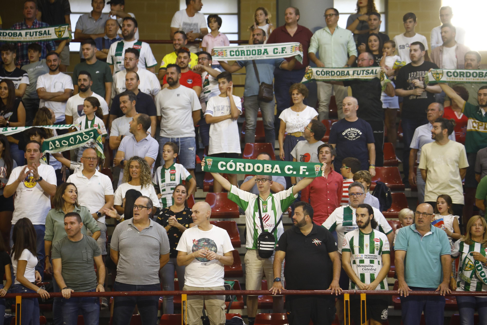 Las imágenes del empate entre el Córdoba Futsal y el Jaén Paraíso Interior