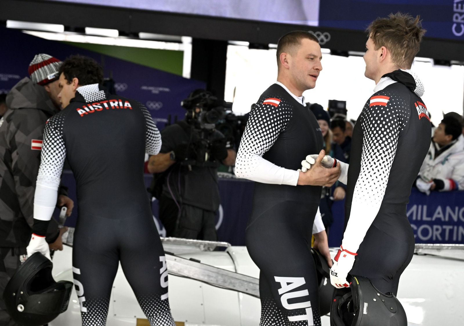 Las mejores fotos de los Juegos Olímpicos de invierno Milán Cortina d'Ampezzo 2026 | Ceremonia de clausura y jornada 17 y última