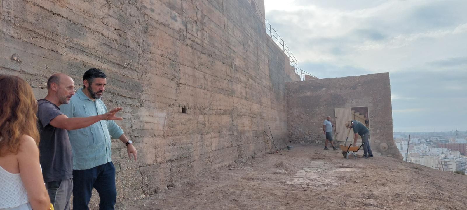 Juan José Alonso ha visitado el inicio de los trabajos