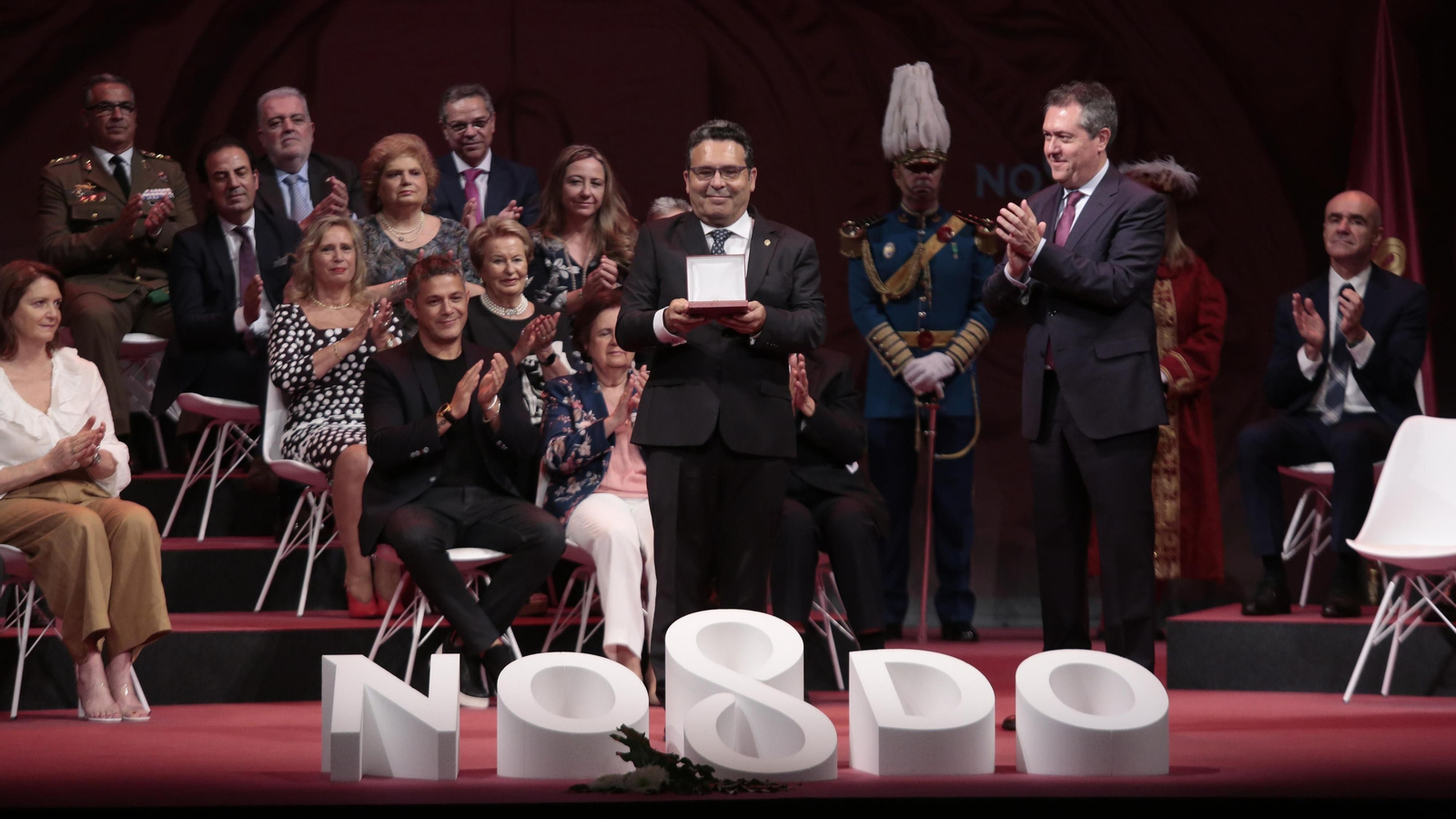 Las imágenes de la entrega de las Medallas de Sevilla