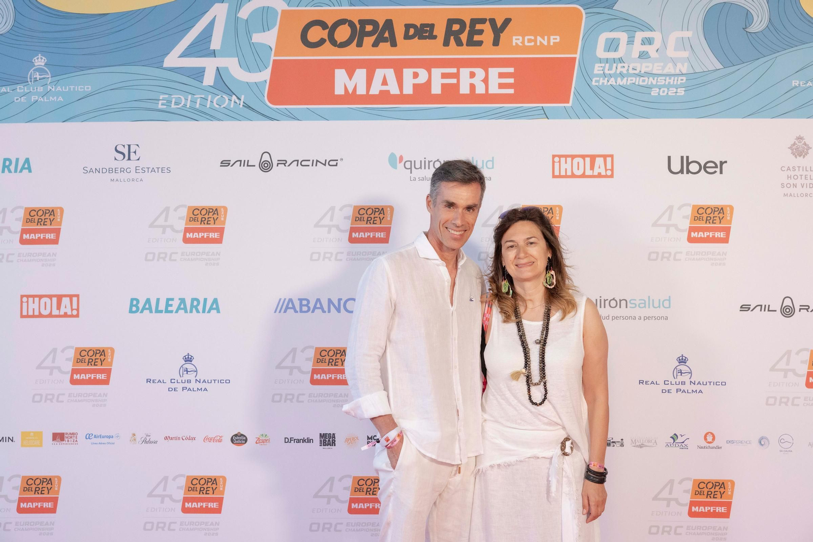Búscate en el Cóctel de Blanco de la Copa del Rey Mapfre de vela
