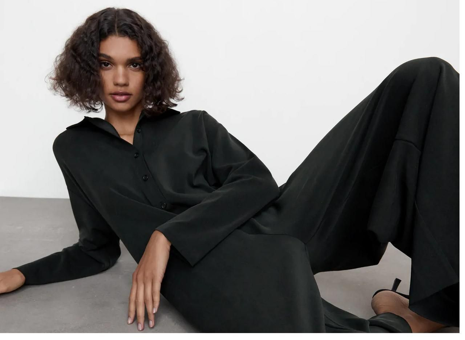 El mono 'oversize' de Zara.