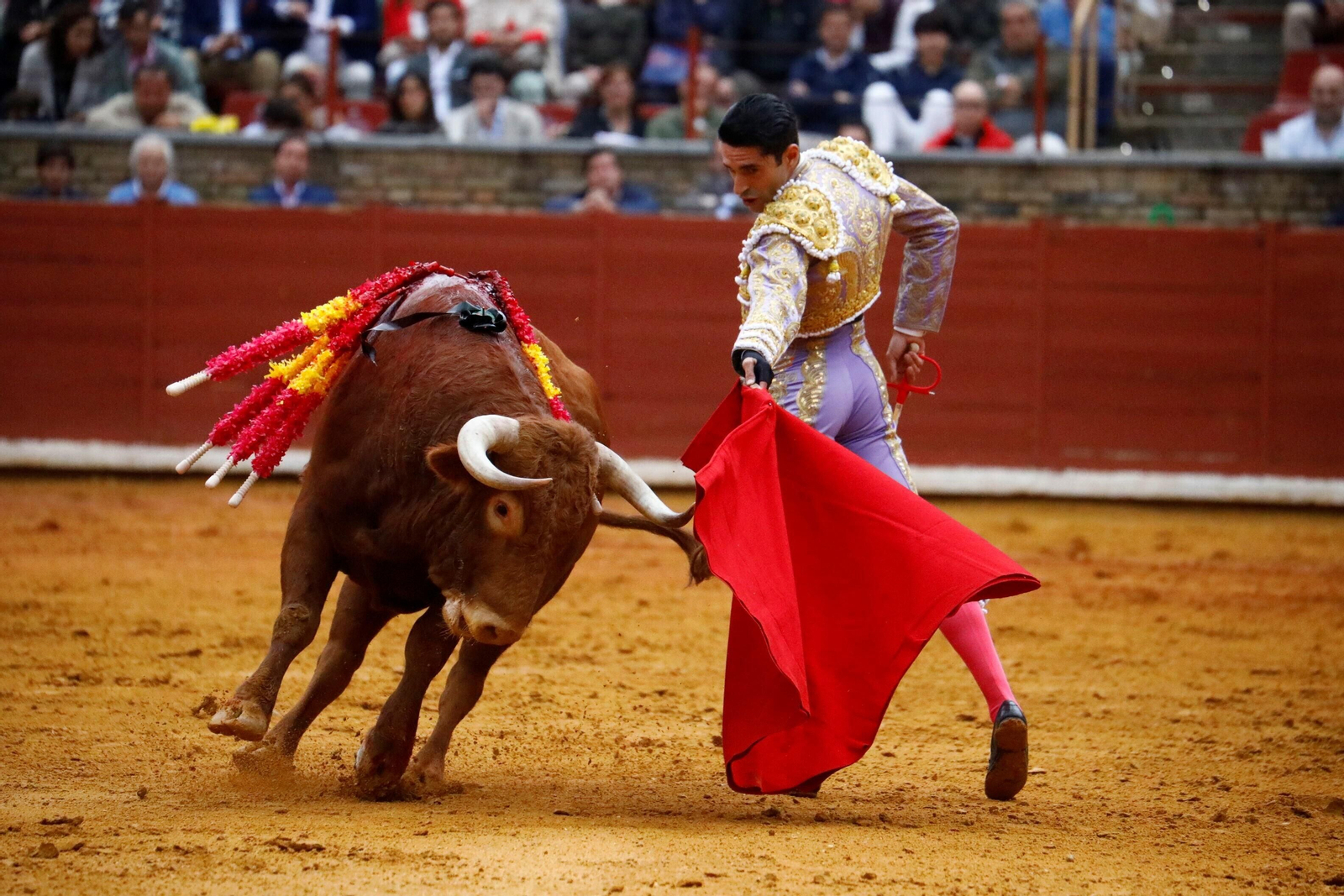 La última corrida de la Feria Taurina de Córdoba, en imágenes