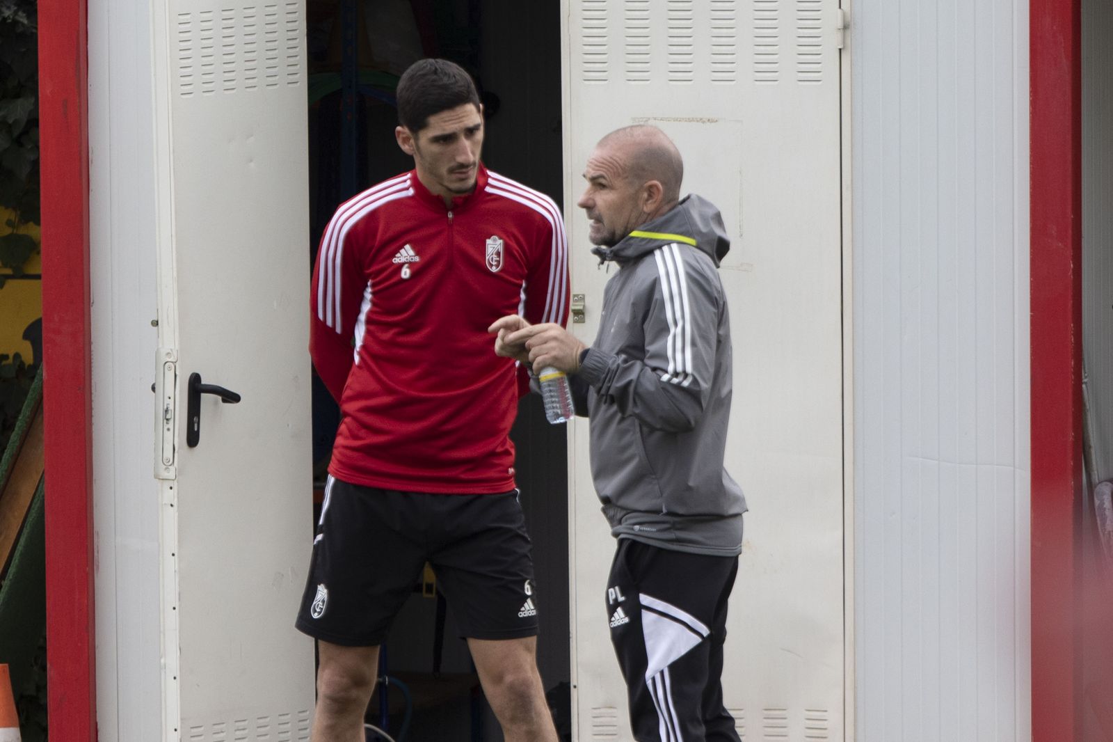 Las imágenes del entrenamiento del Granada CF