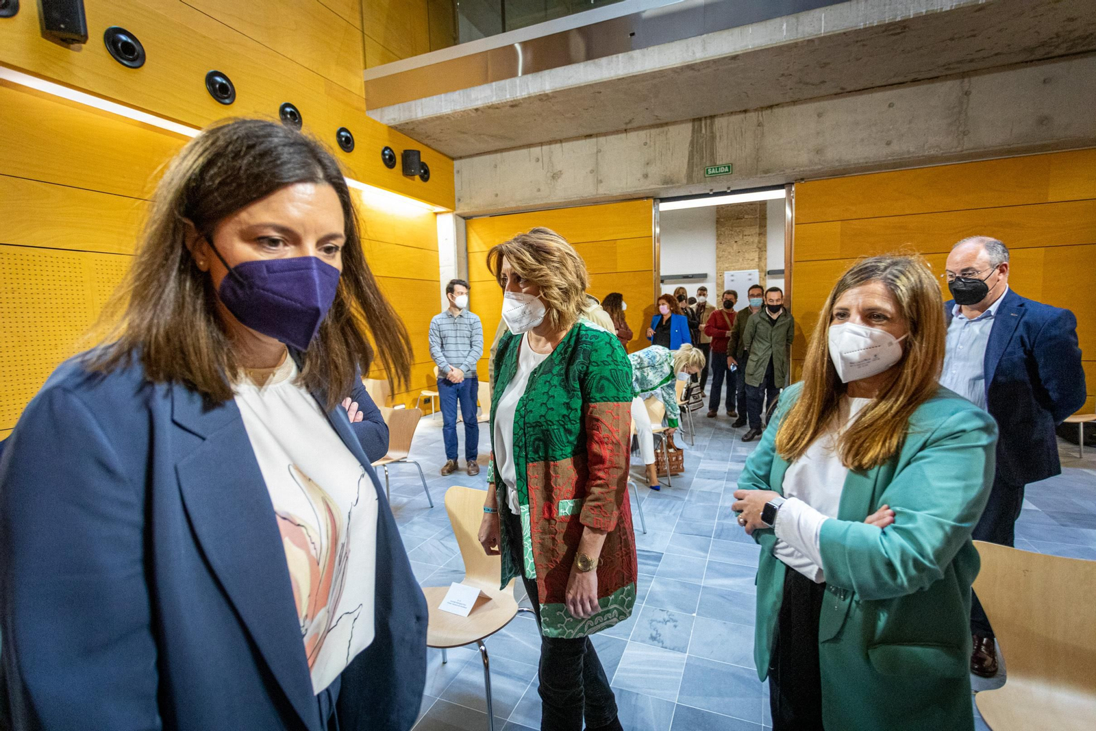 Imágenes de la visita de Susana Díaz al ayuntamiento de San Fernando