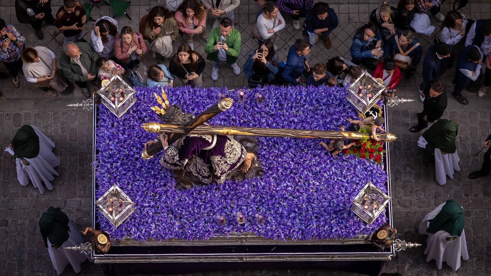 Nuestro Padre Jesús del Gran Poder por la calle San Matías, Martes Santo 2023. ARCHIVO (Granada Hoy)