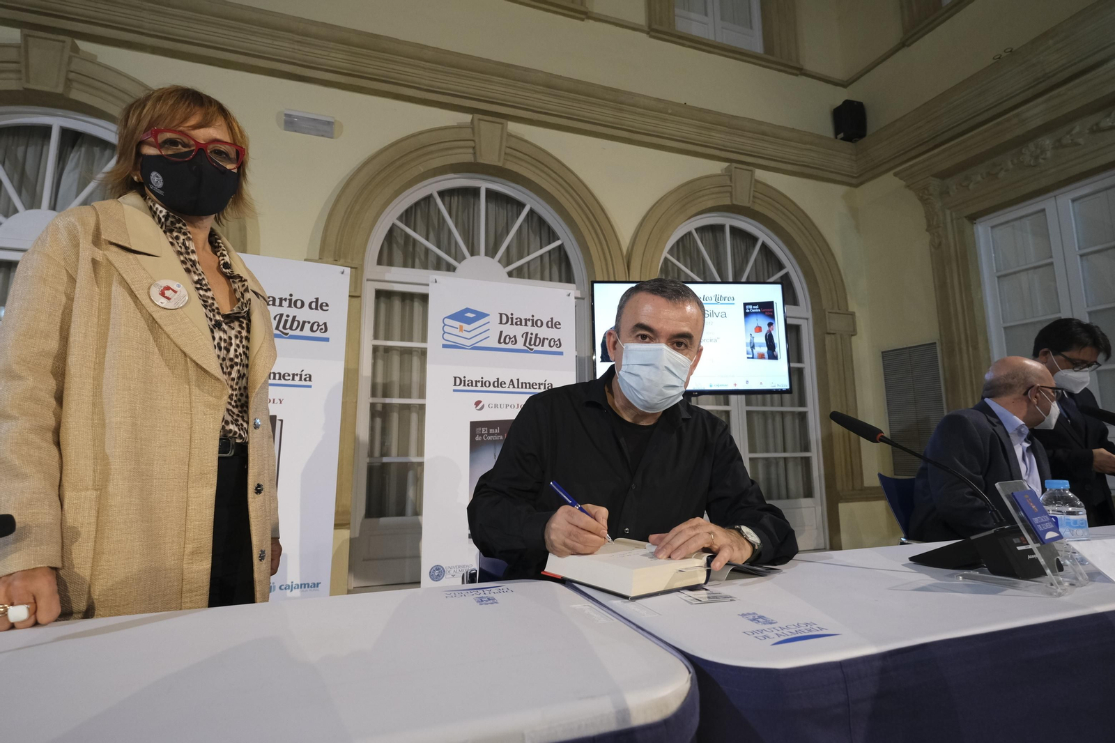 Fotogalería El Diario de los Libros. Lorenzo Silva.