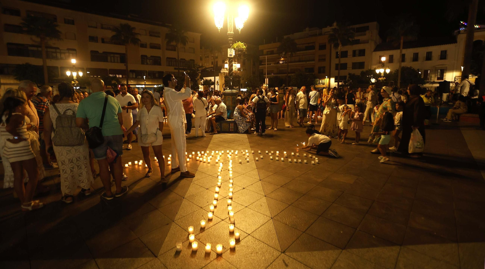 Fotos de la Noche de las Velas en Algeciras