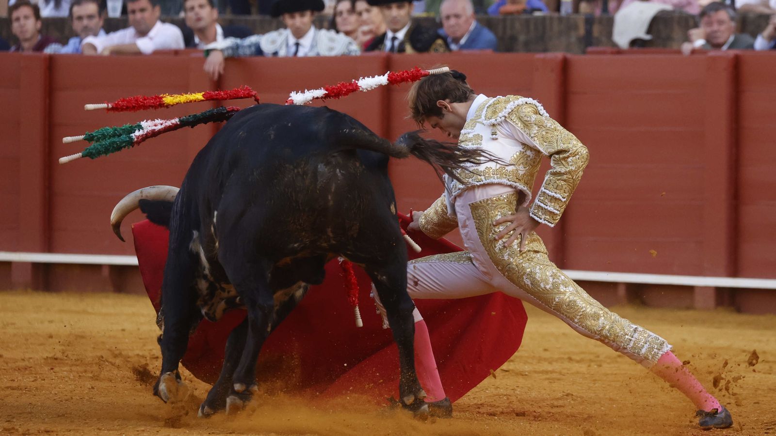 Jaime González-Écija desplegó todo su repertorio en la Maestranza.