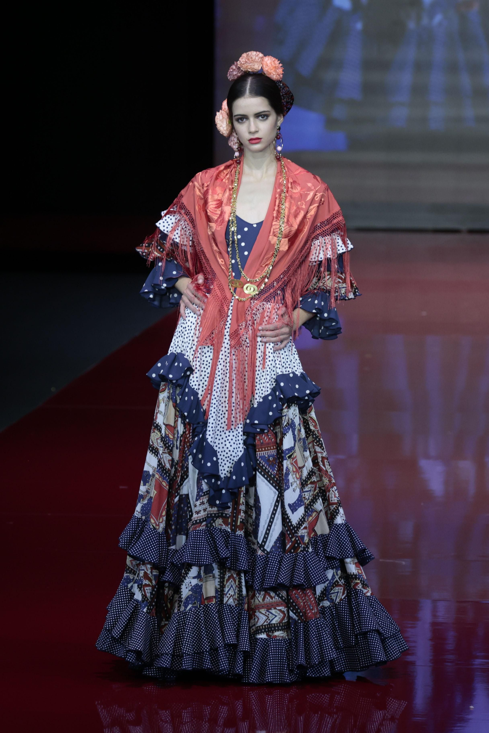 El desfile de Hermanas Serrano en SIMOF 2022, todas las fotos