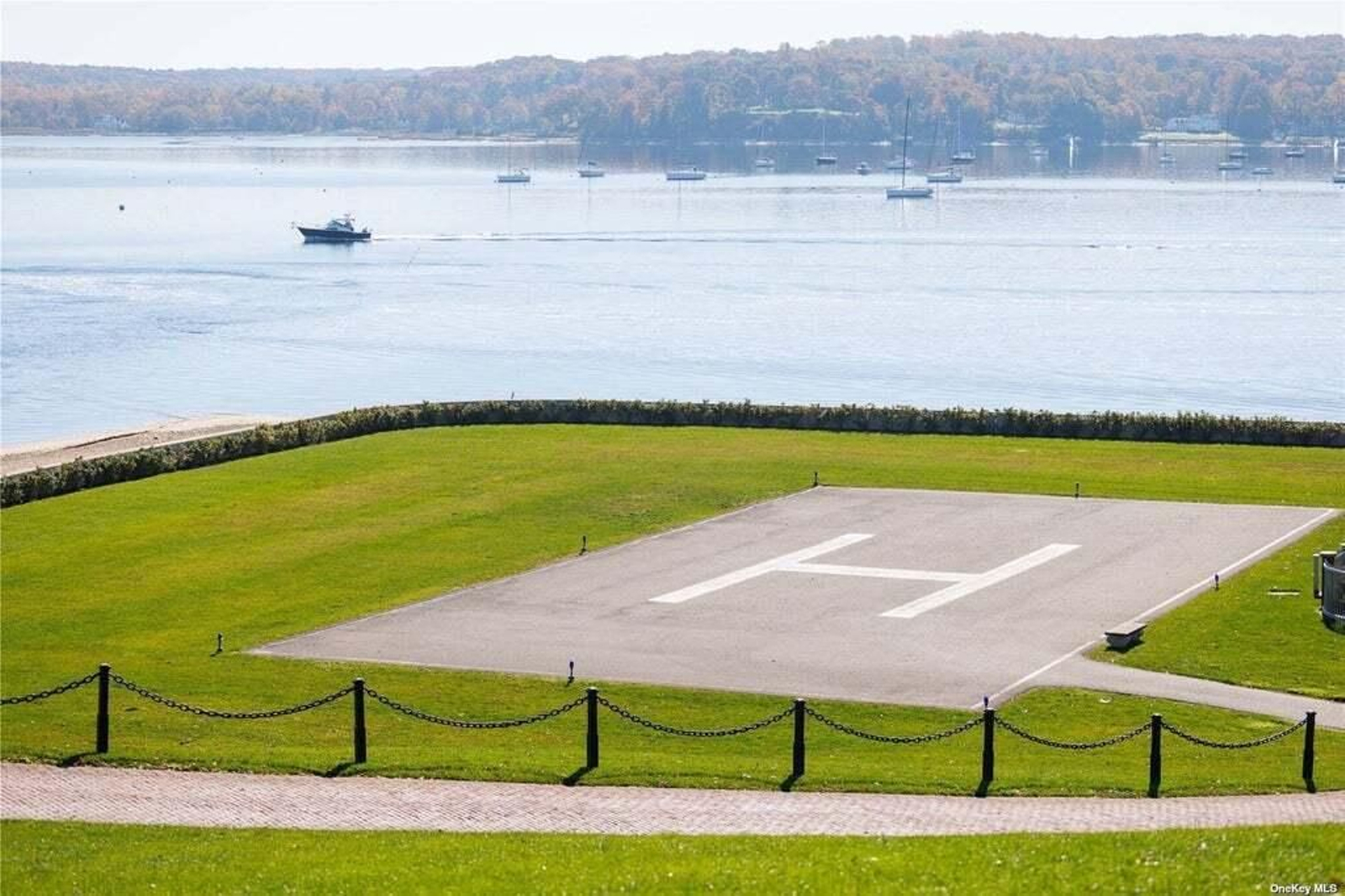 La mansión de 45 millones de Billy Joel en imágenes