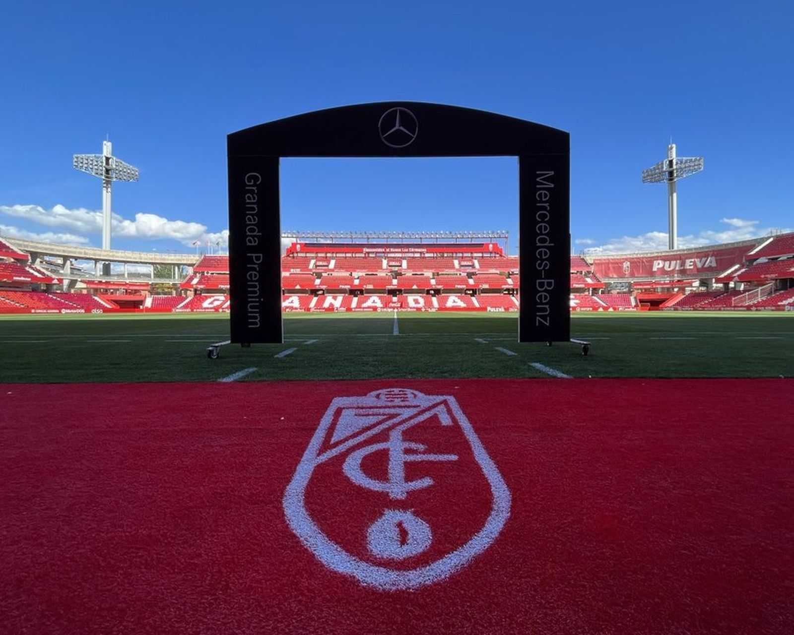 El Granada CF jugará ese fin de semana a domicilio pero podría hacer en Los Cármenes como visitante.