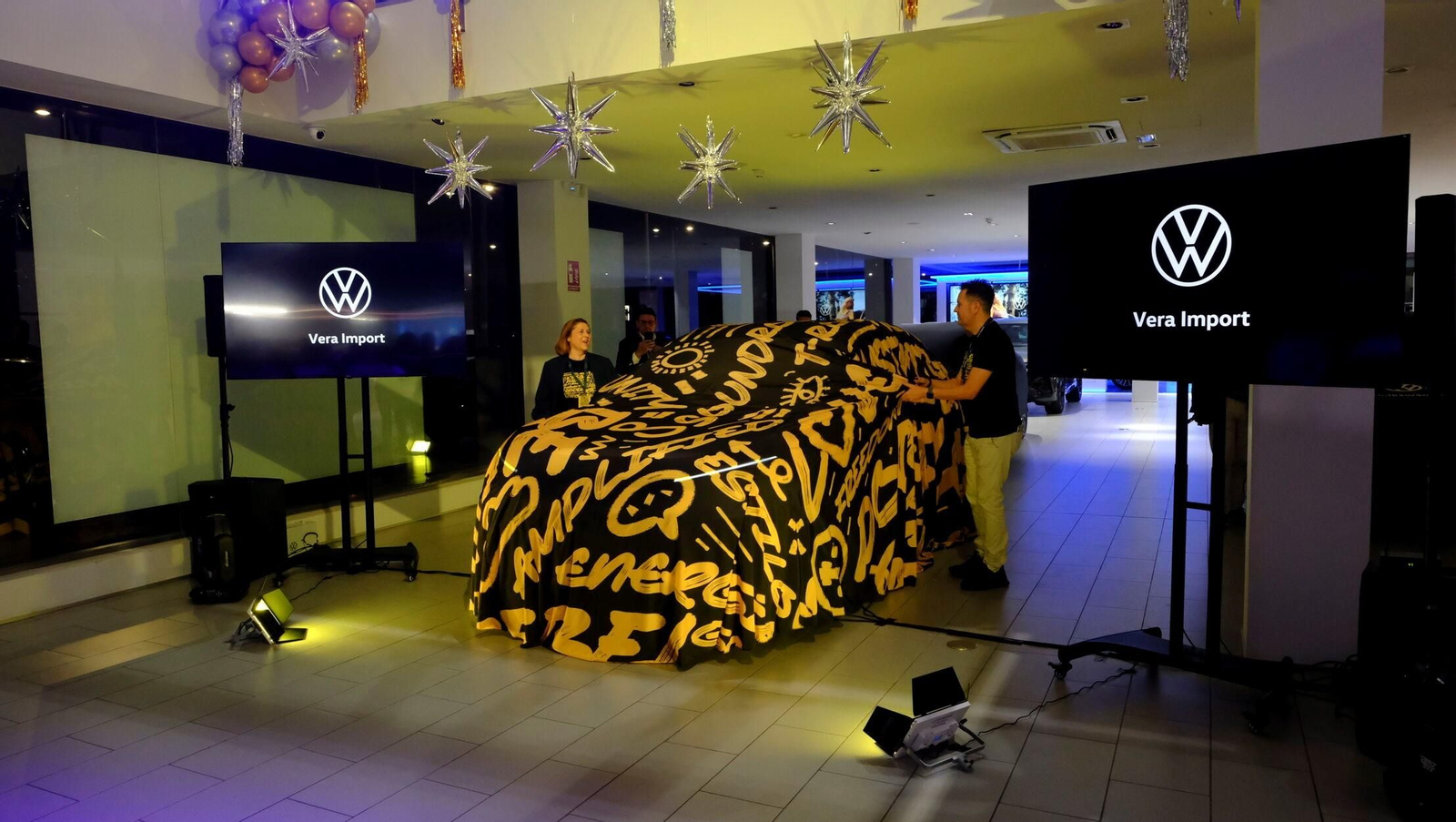 FINANZAS-ECONOMÍA (15894339).jpg