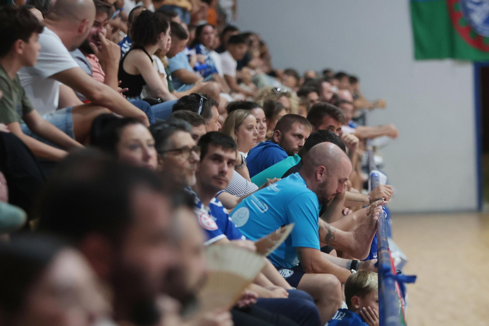 Imágenes del encuentro Xerez Toyota-Alchoyano en el Polideportivo Ruiz-Mateos de Jerez