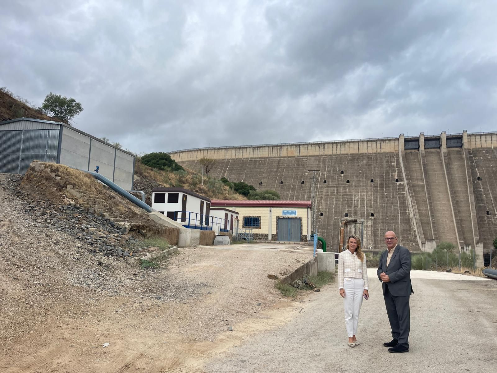 Visita las nuevas obras de la presa de La Fernandina.