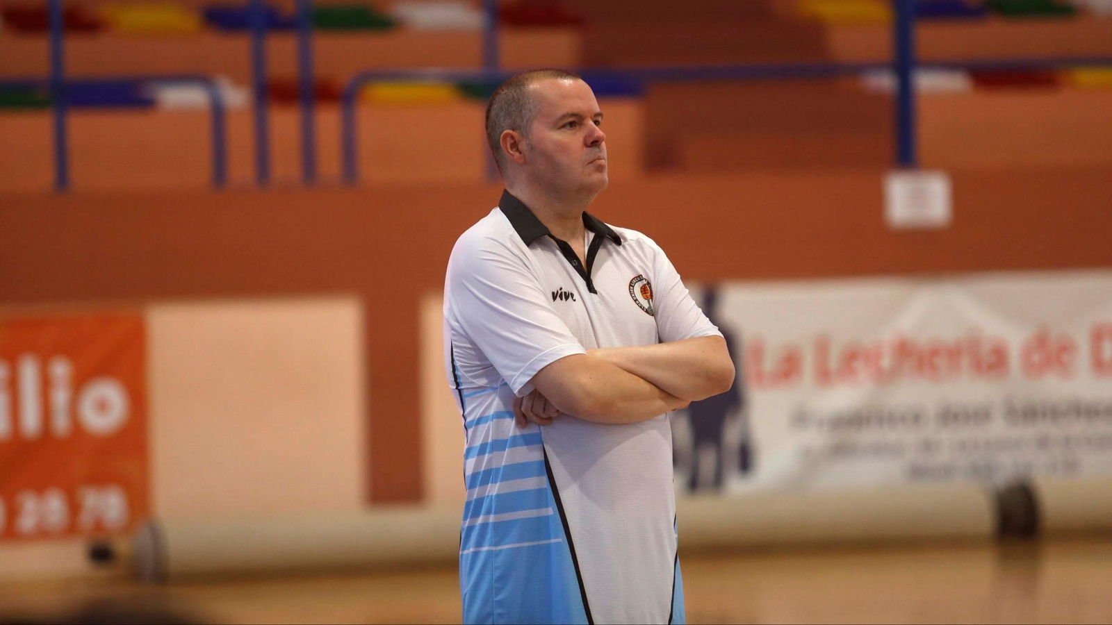 Vicente González, entrenador de la ULB Vicente González, entrenador de la ULB