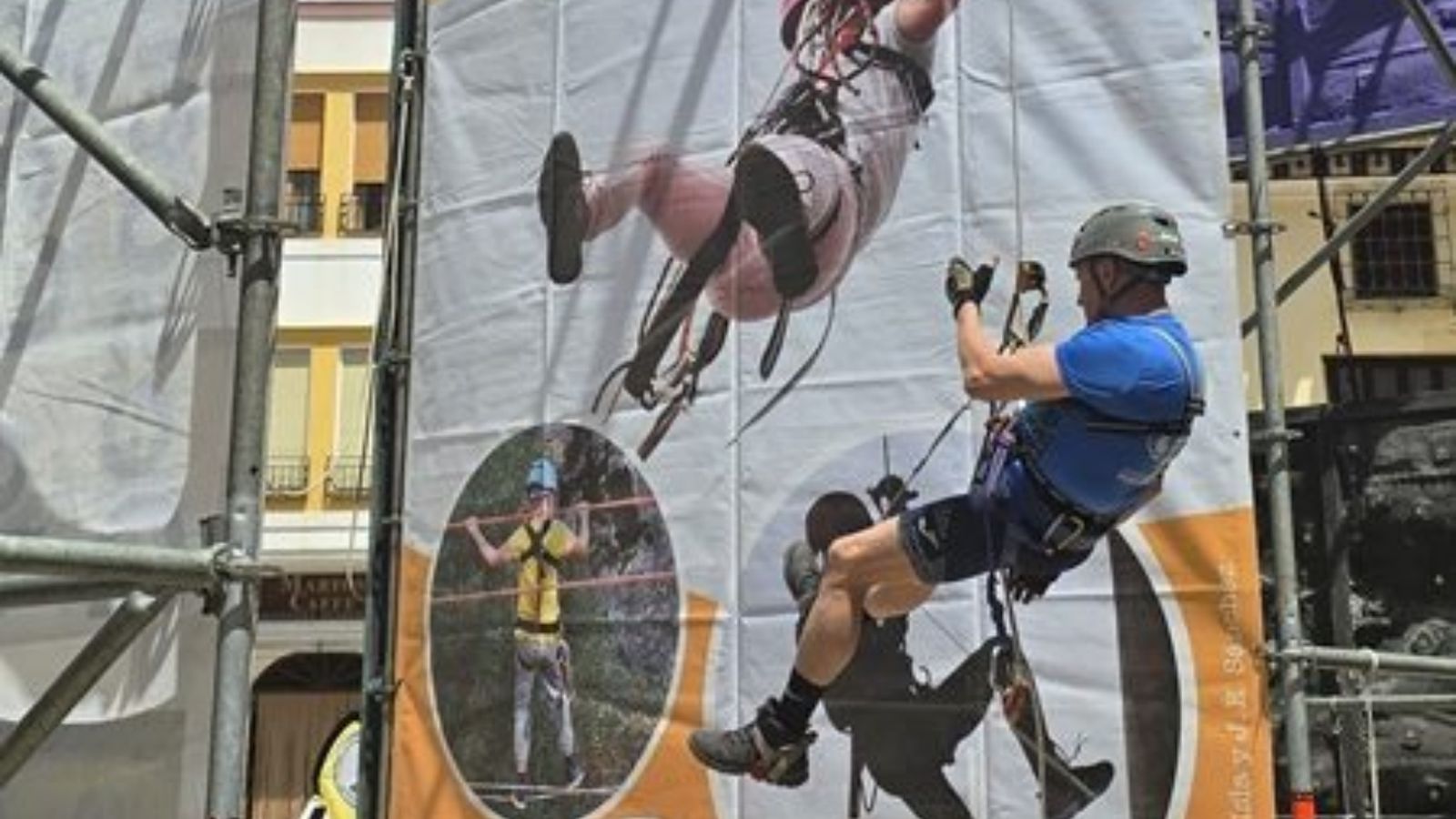 Uno de los participantes, en plena acción en esta cita deportiva.