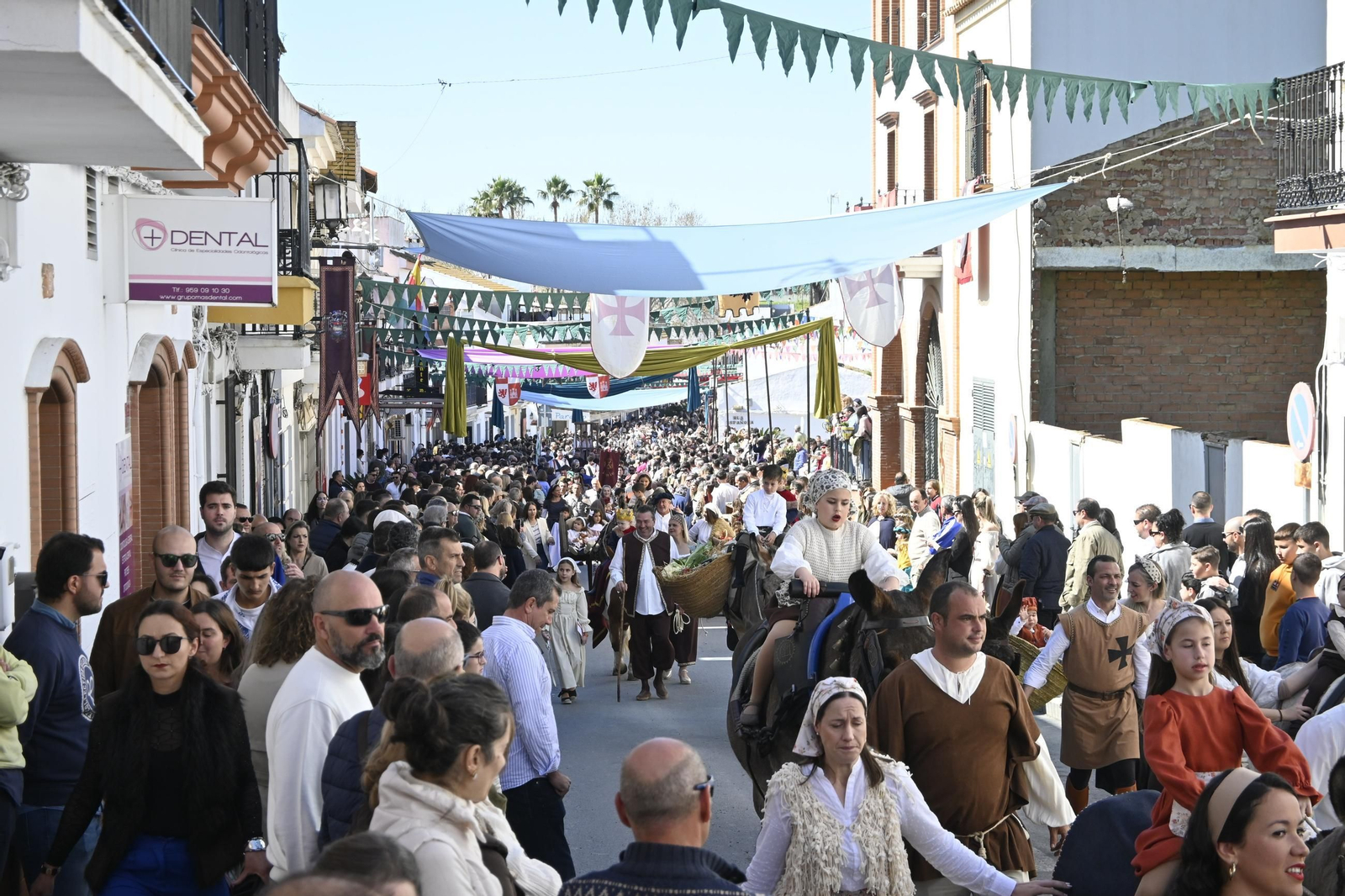 Las mejores imágenes de la Feria Medieval del Descubrimiento en Palos de la Frontera 2025