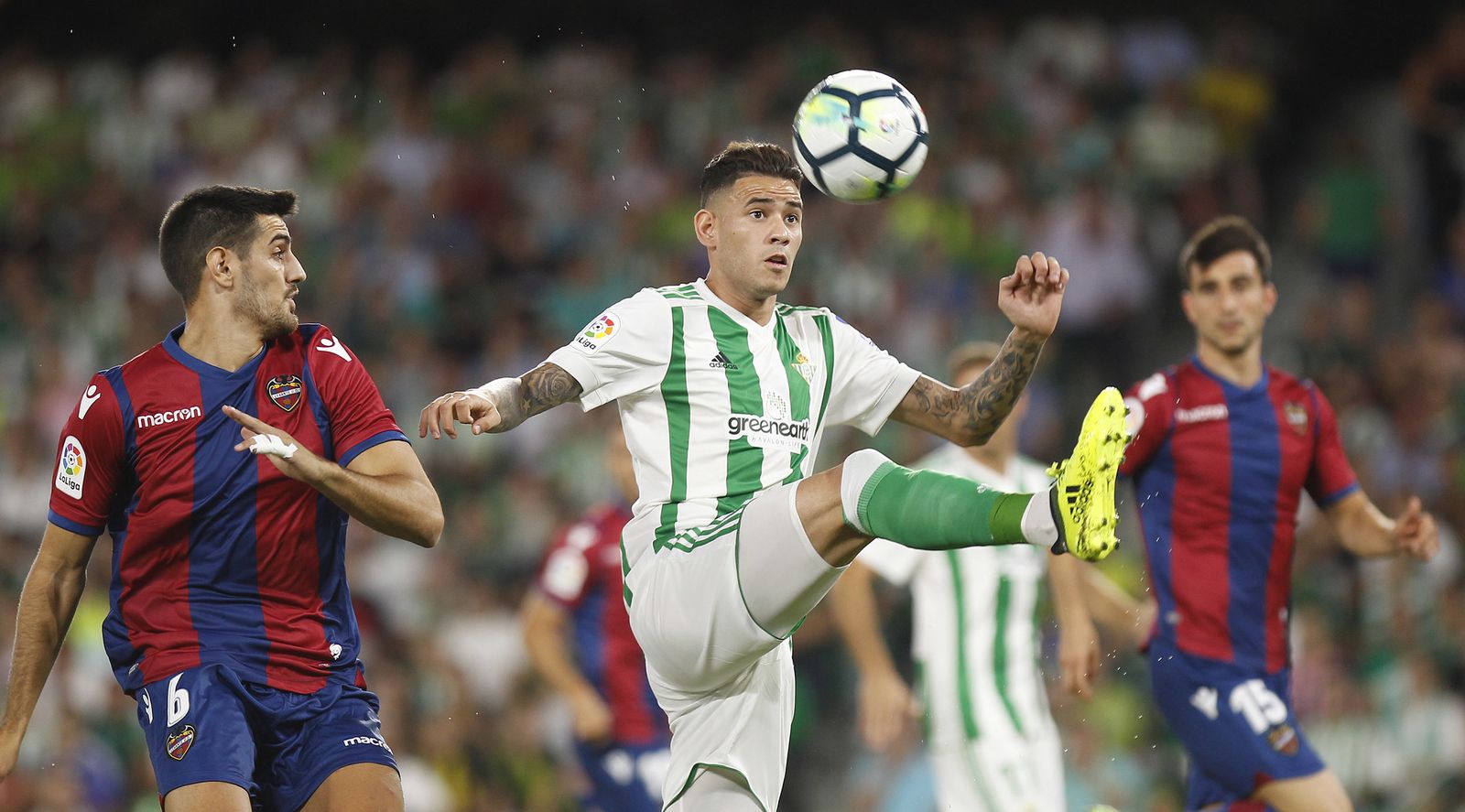 El Real Betis-Levante, en imágenes