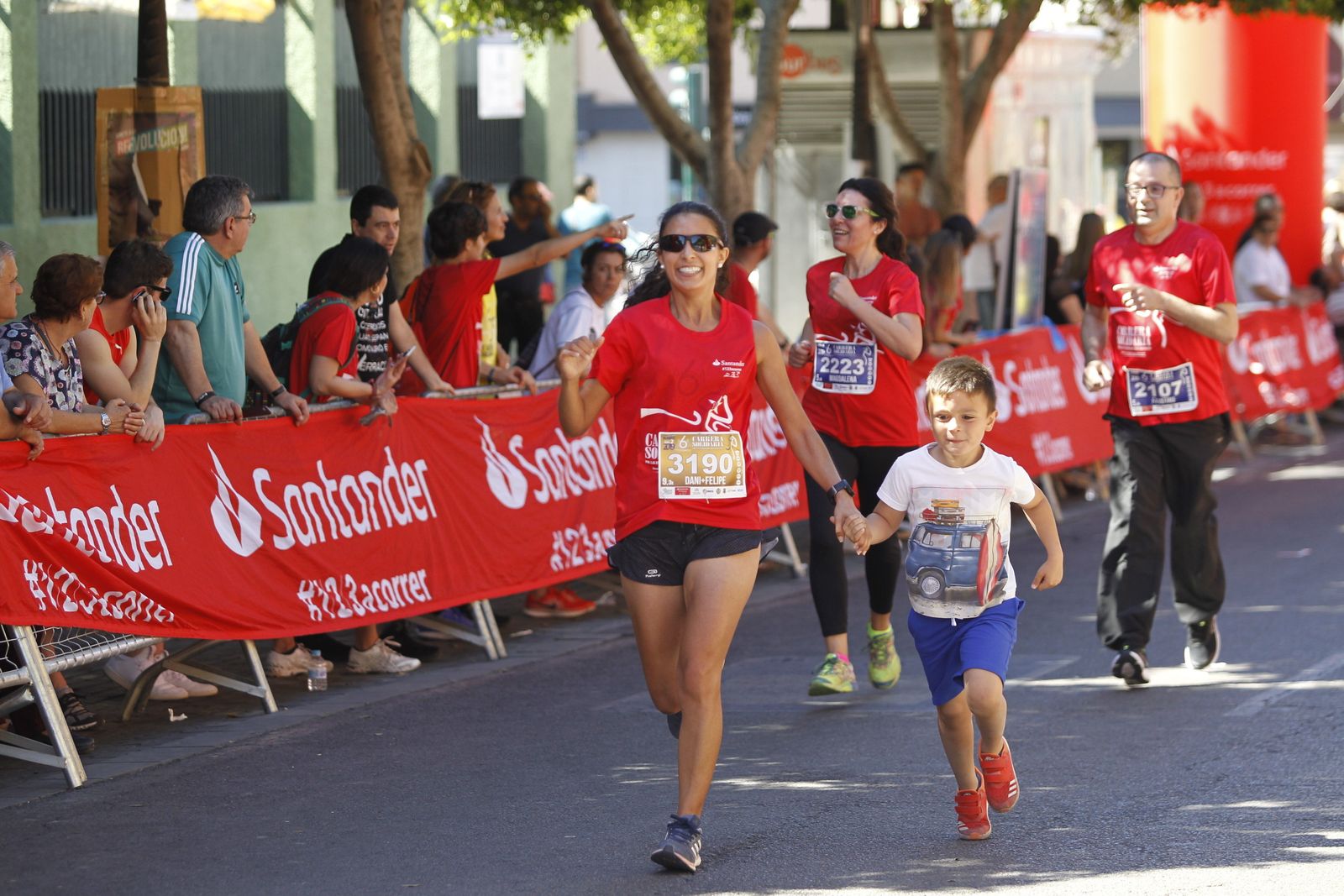 Fotogalería carrera atletismo popular enfermedades poco frecuentes. La Salle Almería