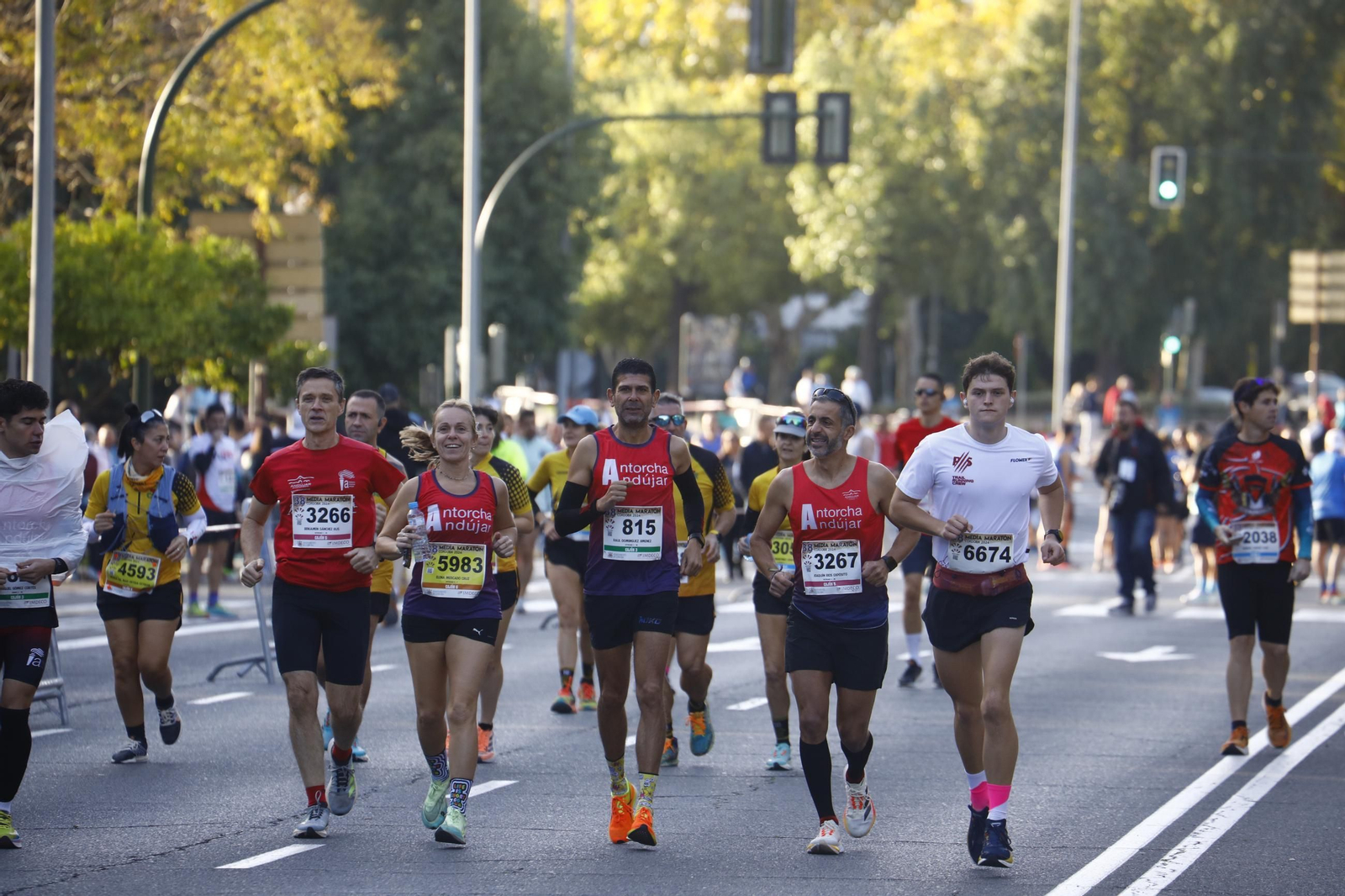 Las mejores fotos de la salida de la Media Maratón de Córdoba 2024