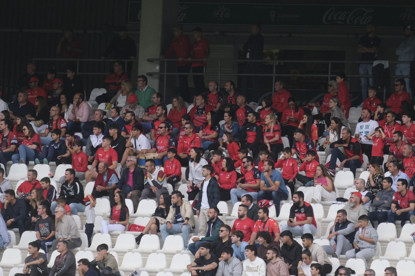 La victoria del Córdoba B ante el Salerm Puente Genil, en imágenes