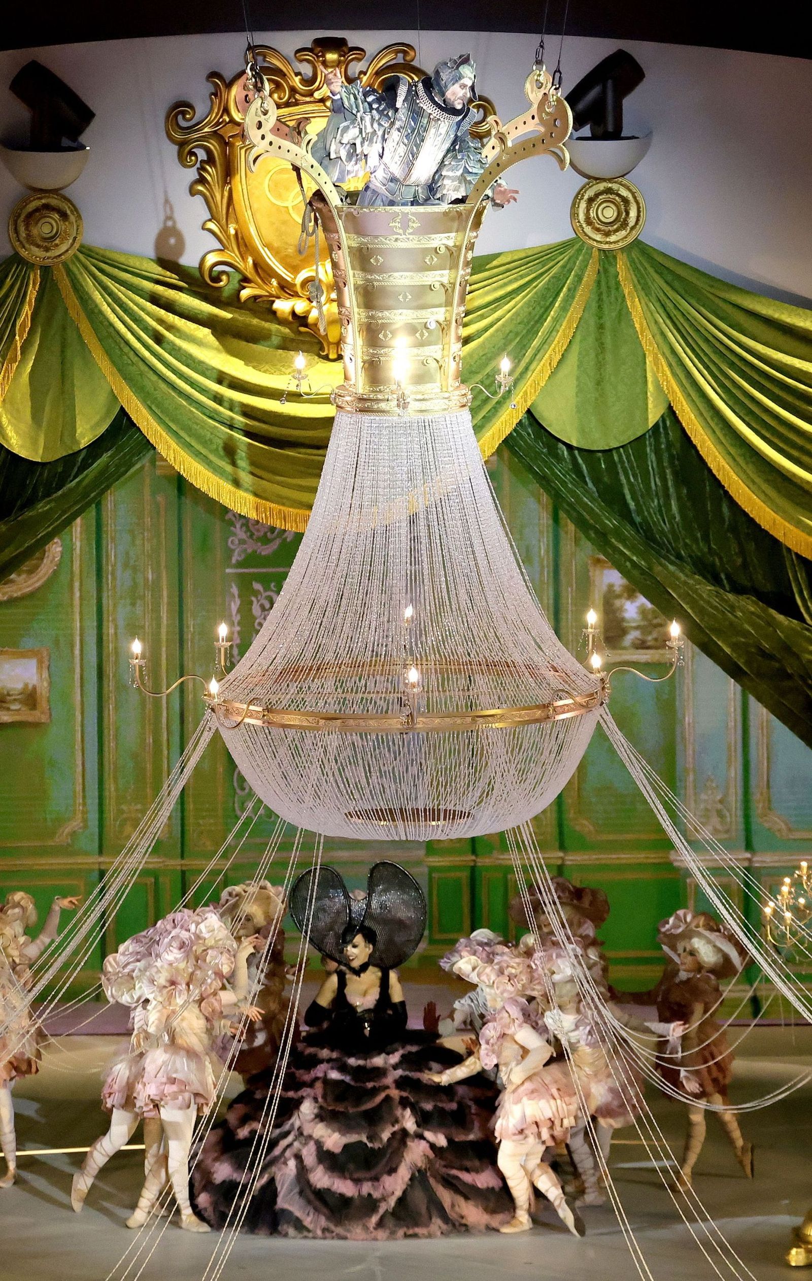 Las mejores fotos de los Juegos Olímpicos de invierno Milán Cortina d'Ampezzo 2026 | Ceremonia de clausura y jornada 17 y última