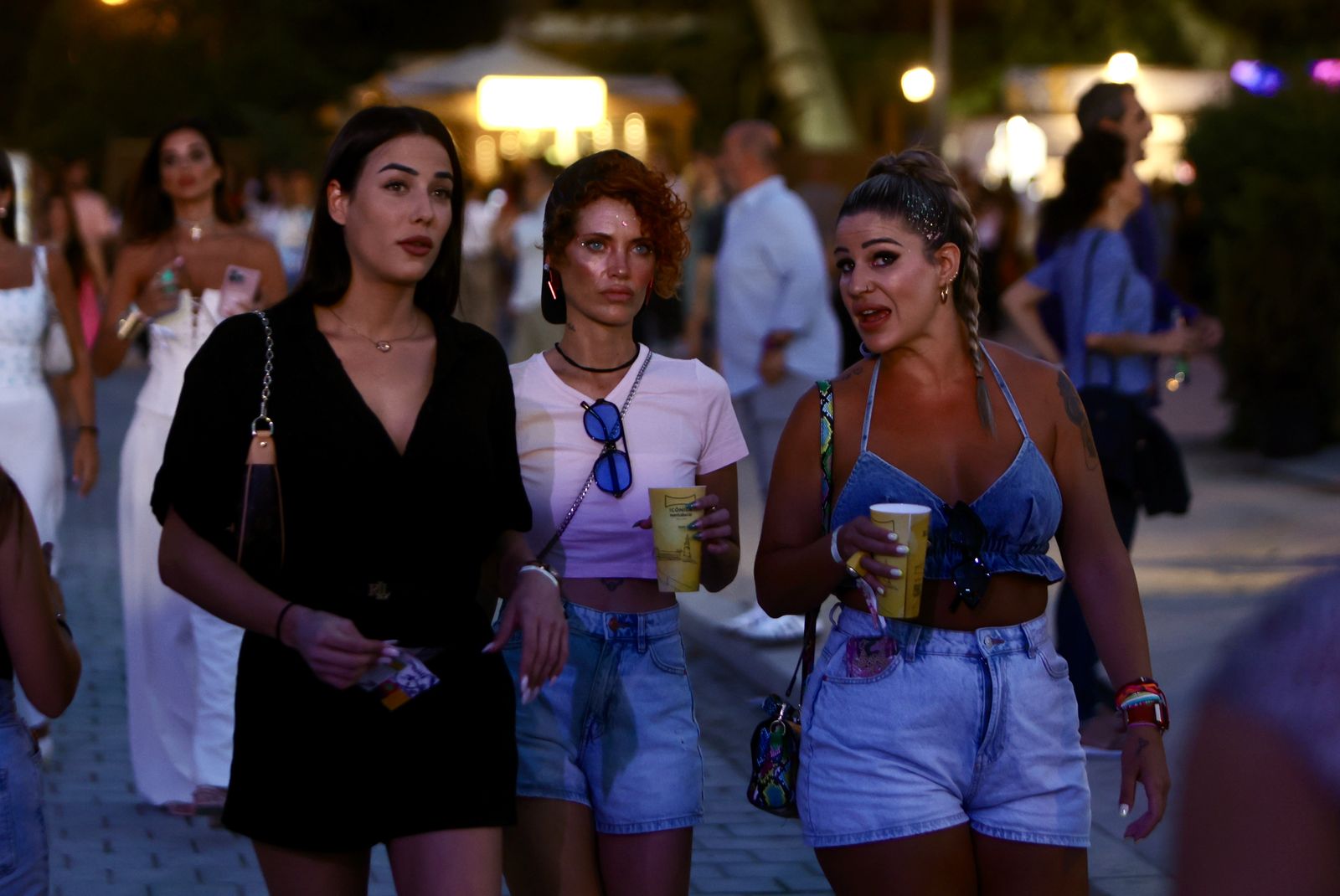 Búscate en el concierto de Maluma