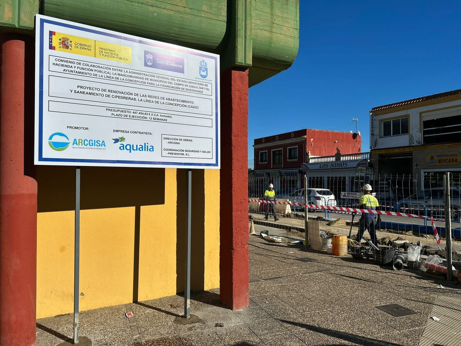 Obras en la red de saneamiento de La Línea.