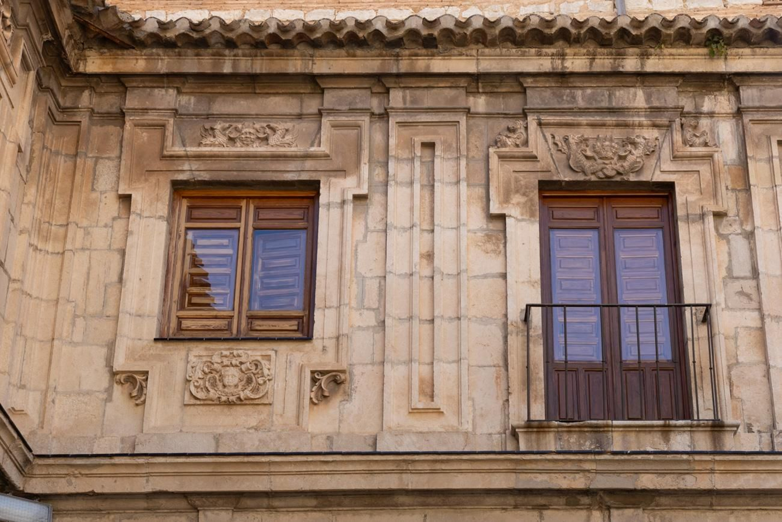 El Archivo Histórico Provincial de Jaén: de convento a guardián de la cultura El Archivo Histórico Provincial de Jaén: de convento a guardián de la cultura