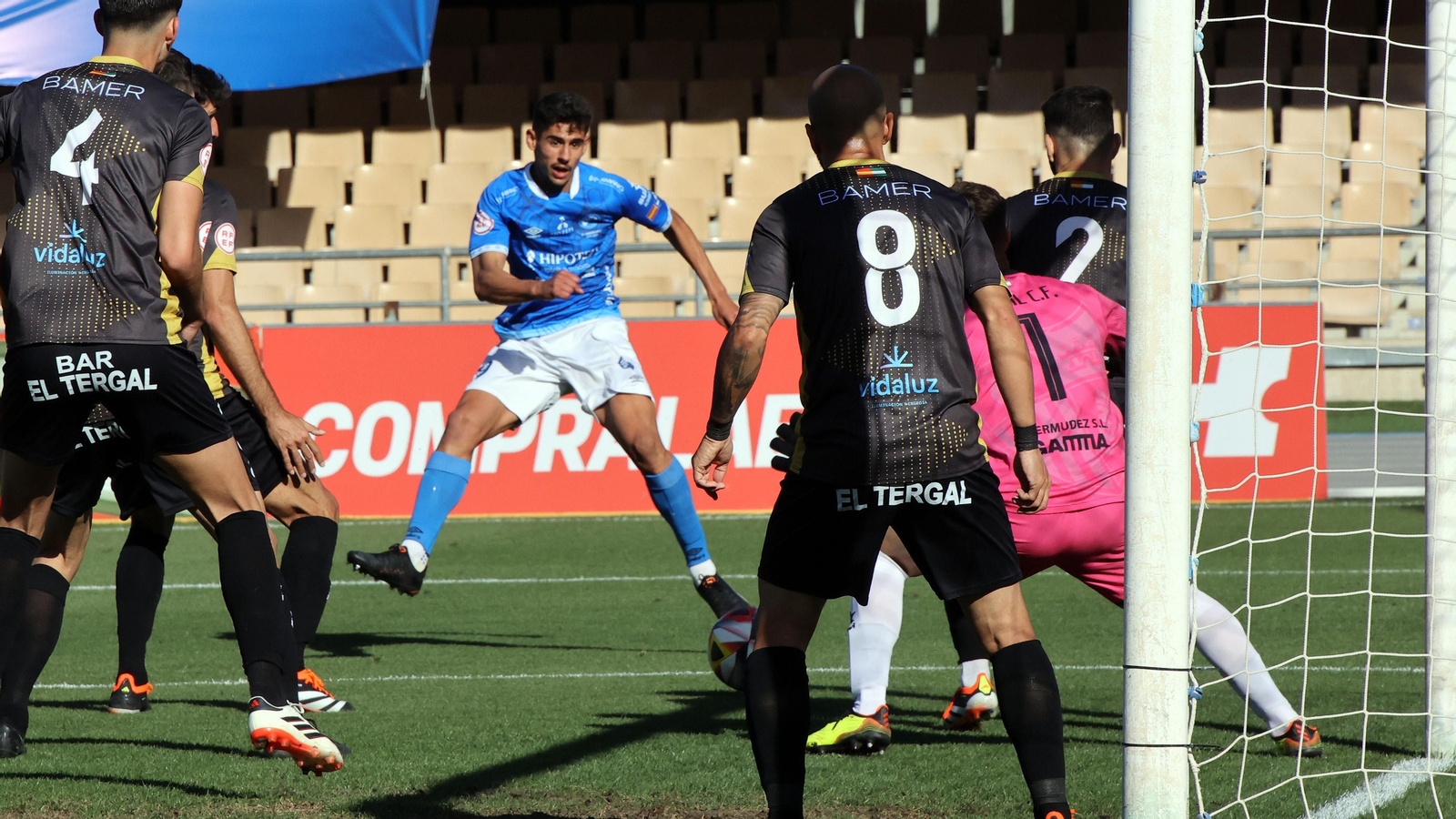 Imágenes del Xerez DFC - Conil CF en Chapín