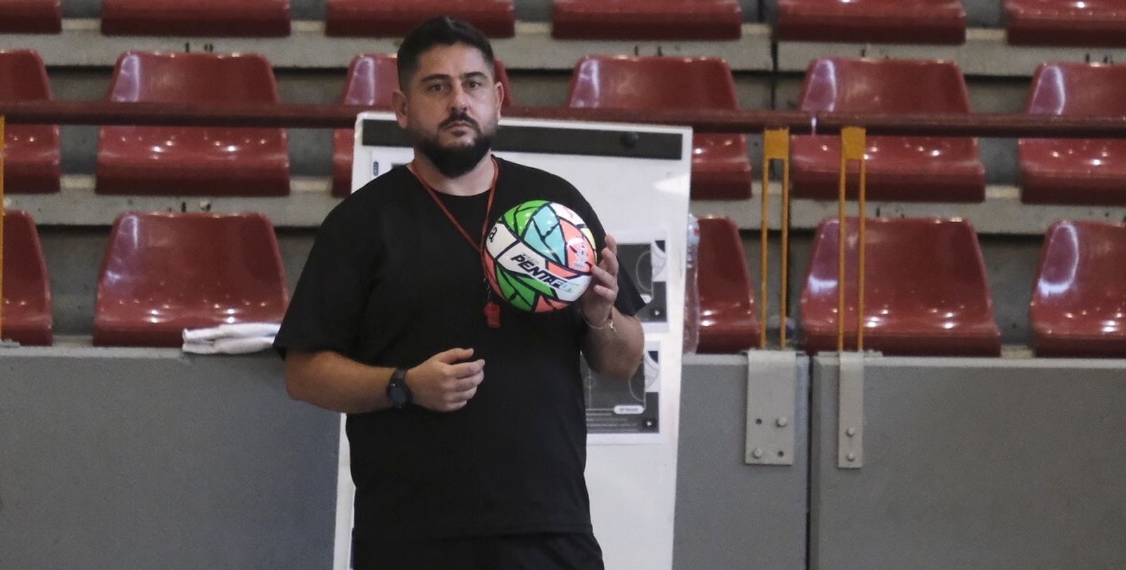 Josan González, en un entrenamiento del Córdoba Futsal.