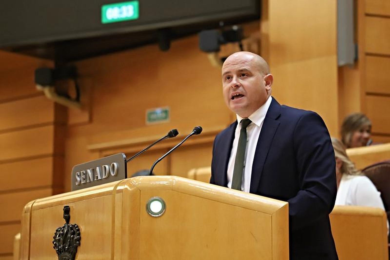 El socialista Antonio Martínez en el Senado.