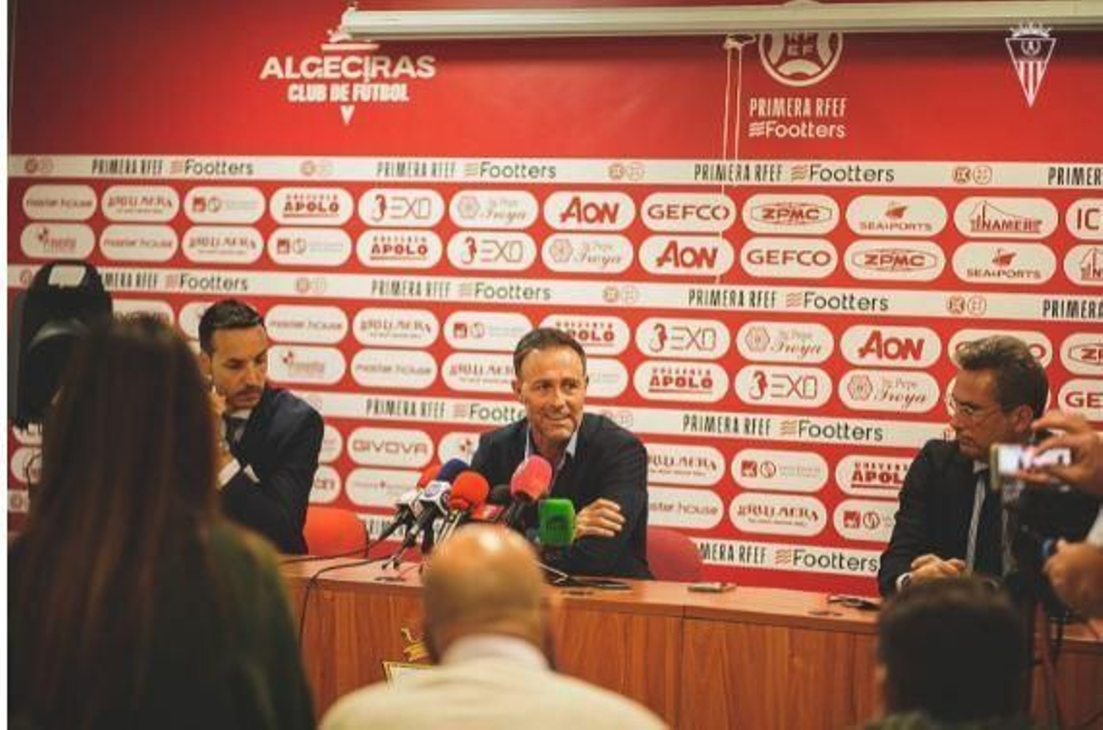Miguel Ángel García, entre Félix Sancho y Nicolás Andión